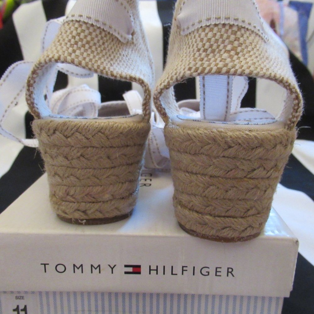 Tommy Hilfiger Regina Lace-Up Espadrilles - Picture 7 of 8